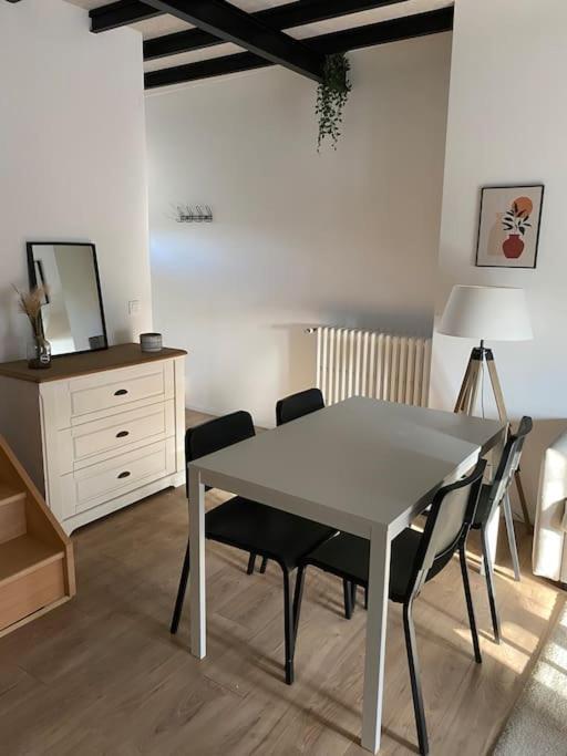 Appart Renove En Duplex Avec Terrasse Et Garage Bouleurs Exterior photo